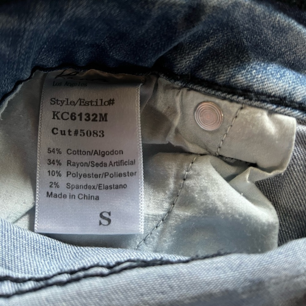 Kancan Estilo‎ Distressed Shorts Size Small - Picture 5 of 6